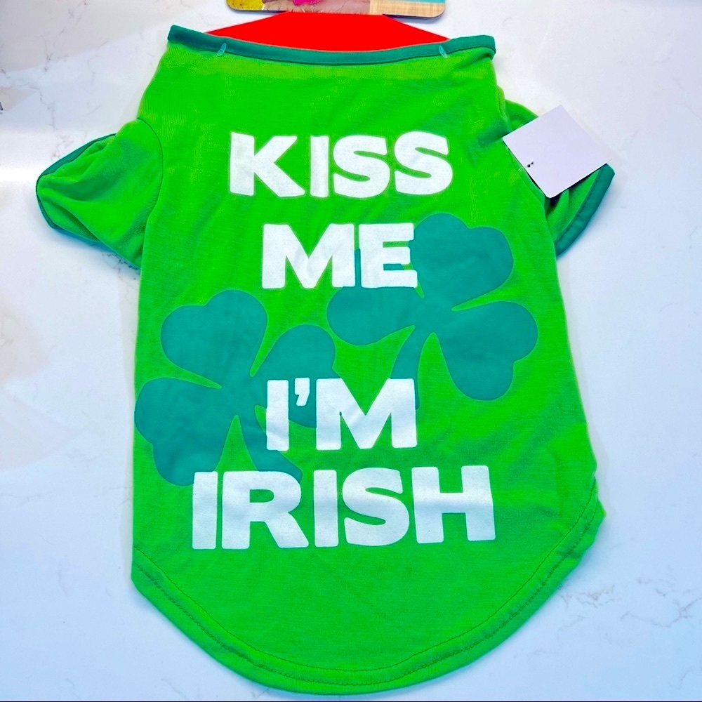 Animal Planet Dog Shirt Kiss Me I’m Irish New